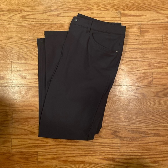NWOT Lululemon Men’s ABC Slim-Fit Pant 34" 
Warpstreme - Picture 1 of 4